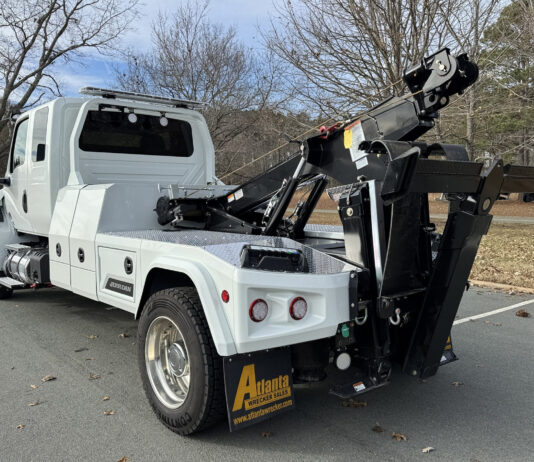 Keep Driving Forward⦠Conversations About the Future with Industry Leaders