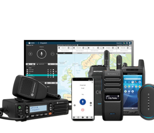 Faster Response, Safer Roads: Motorola WAVE Push-to-Talk for Towing Professionals