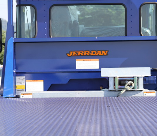 Jerr-Dan Sliding Winch System