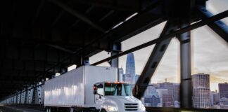 HINO TRUCKS ANNOUNCES EXCLUSIVE DISTRIBUTION AGREEMENT FOR TERN TRUCKS Volume 13 Issue 4 - Industry News - Hino